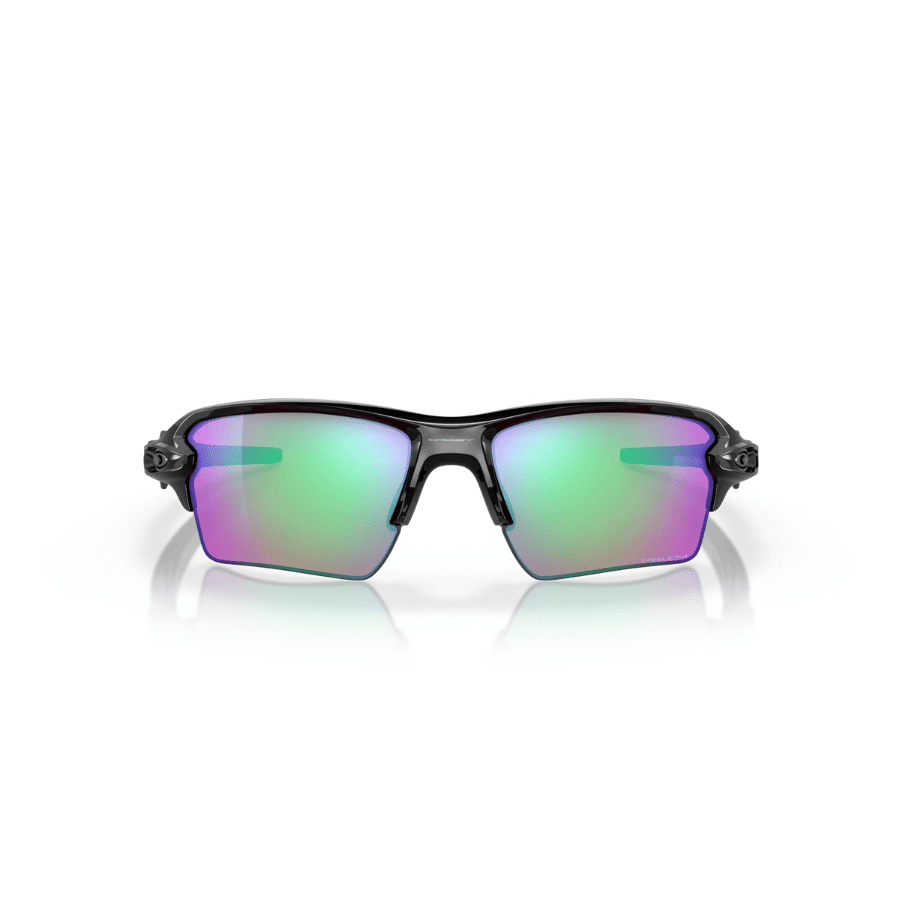 Oakley Flak 2.0XL Prizm-Golf edition offers a standard size frame with enhanced lens coverage. Every millimeter of the peripheral view is optimized with High Definition Optics™ in a durable and lightweight design. The Flak 2.0XL takes performance to the next level and brings style along for the ride.